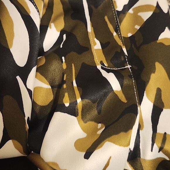 Chico's NWT Camo Floral Belted Ankle Cargo Pants, Chicos Size 0 (US 4) - Picture 16 of 16